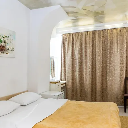 Seven Eleven Apartment Hotel In Most City Dnipro Exterior photo