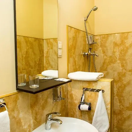 Seven Eleven Apartment Hotel In Most City Dnipro Exterior photo