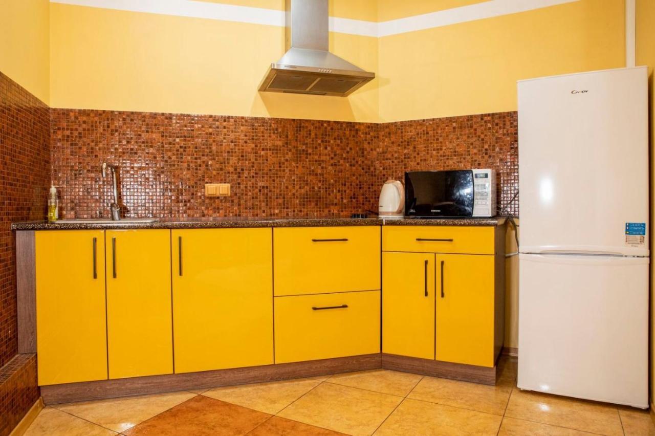 Seven Eleven In Apartment